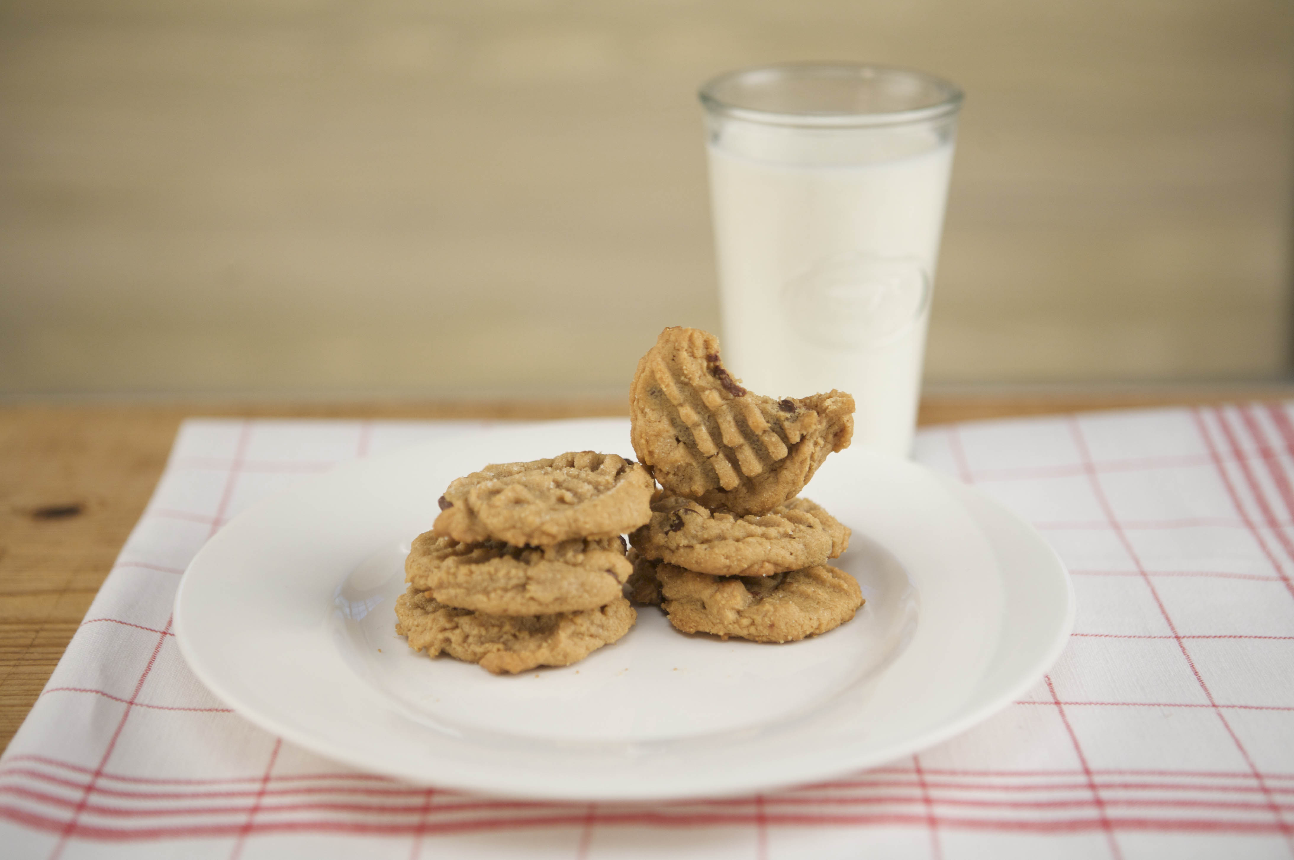 I Can't Believe It's Glutenfree Peanut Butter Cookies