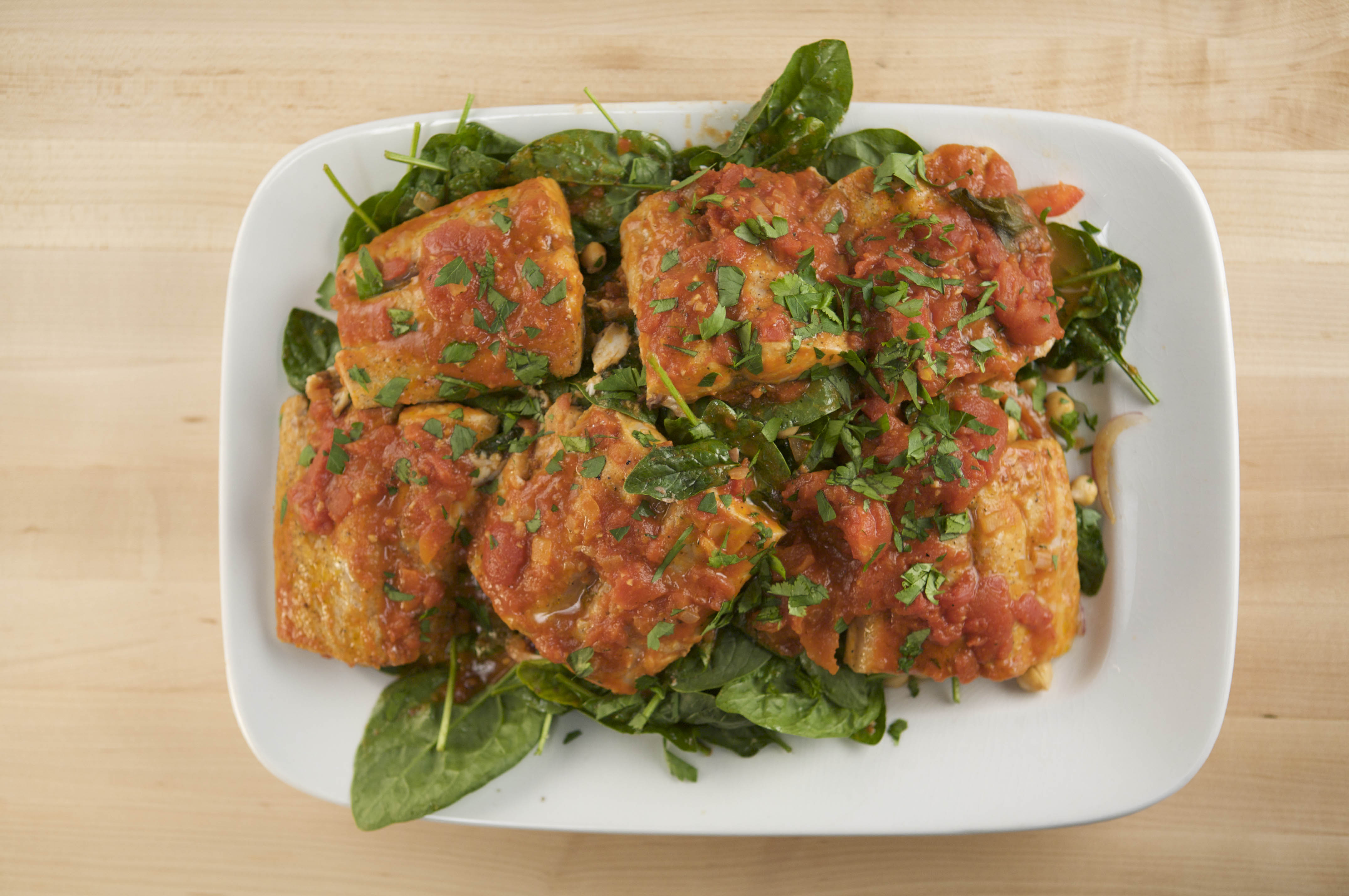 Spanish Mackerel With A Spinach And Chickpea Salad And Tomato Vinaigrette | Emerils.com
