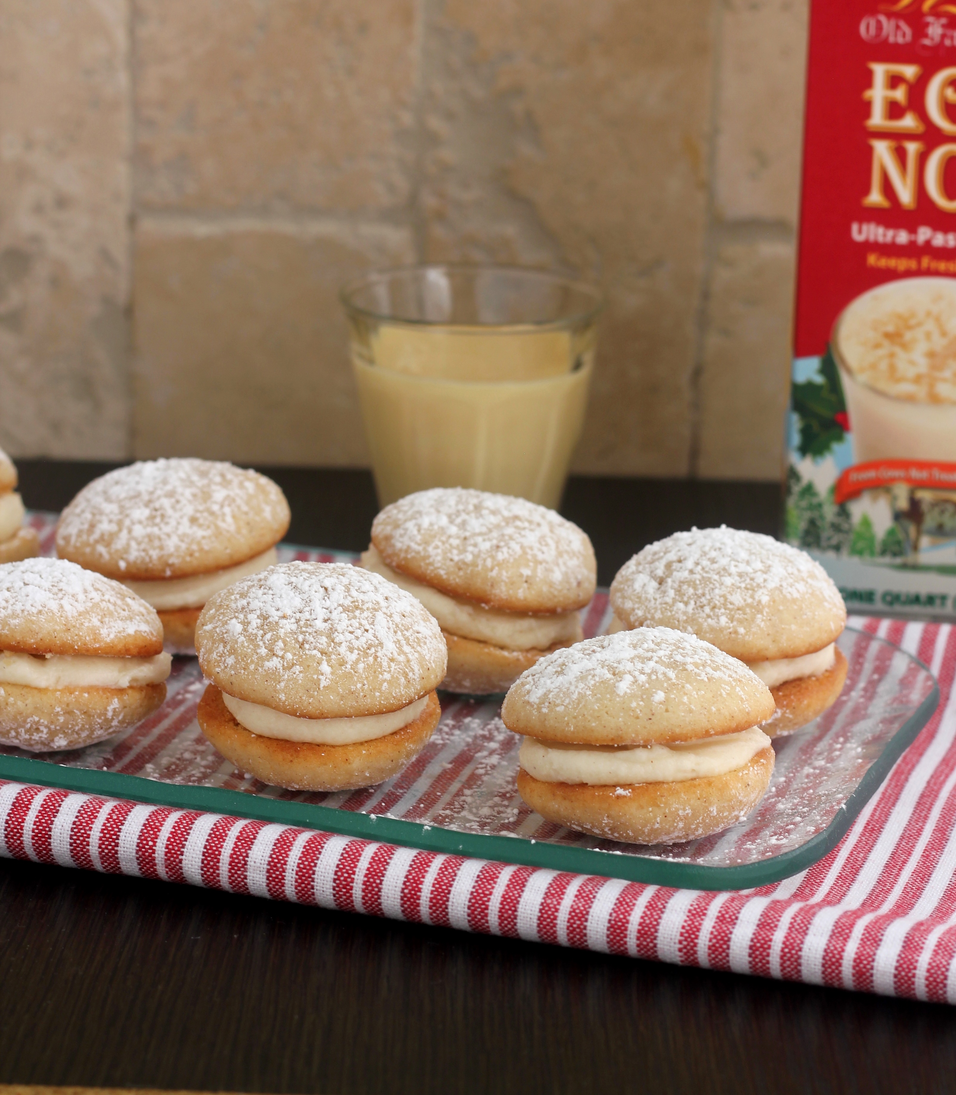 Eggnog Cream Cookies | Emerils.com
