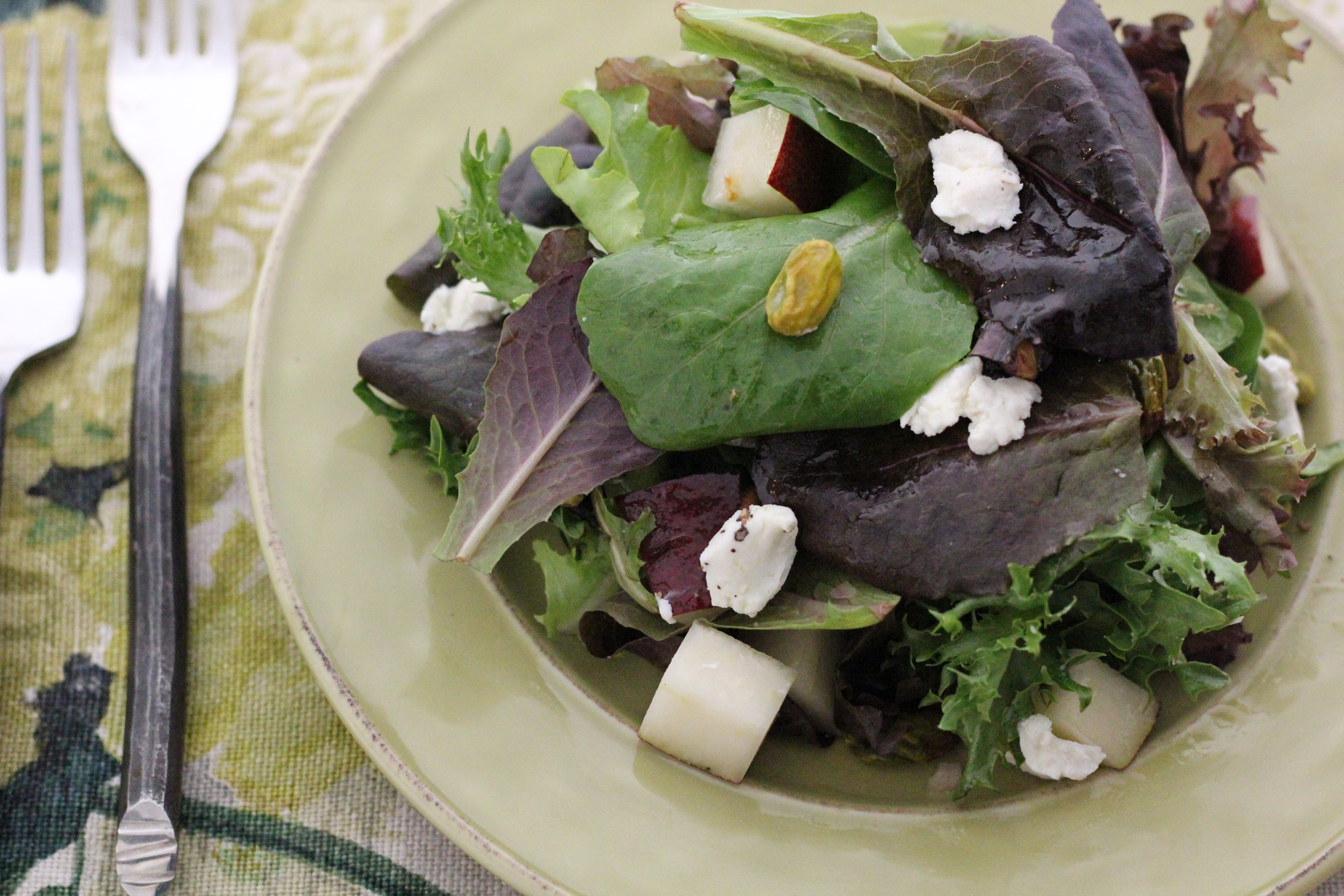 Pear And Goat Cheese Salad | Emerils.com