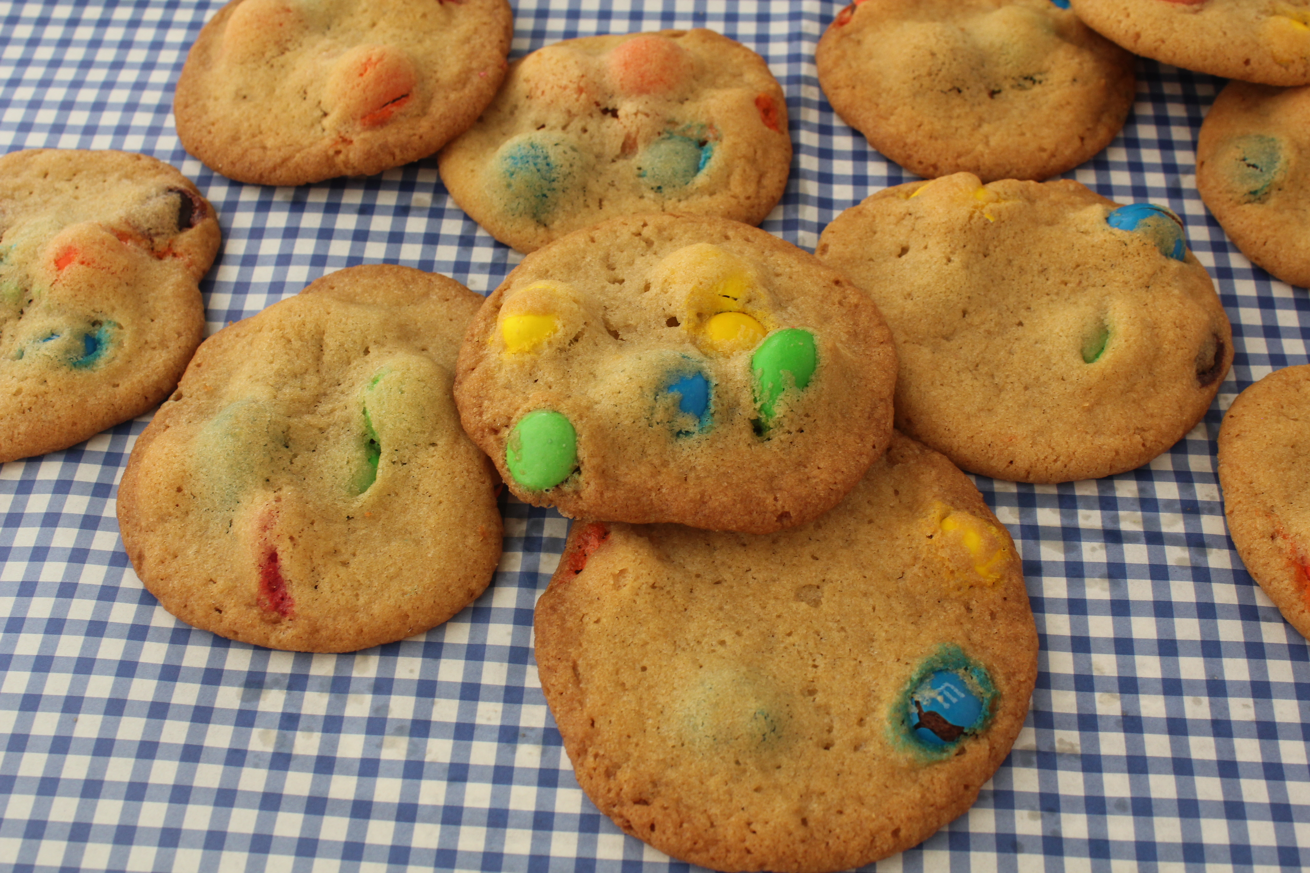 Big Em, Little Em Cookies | Emerils.com