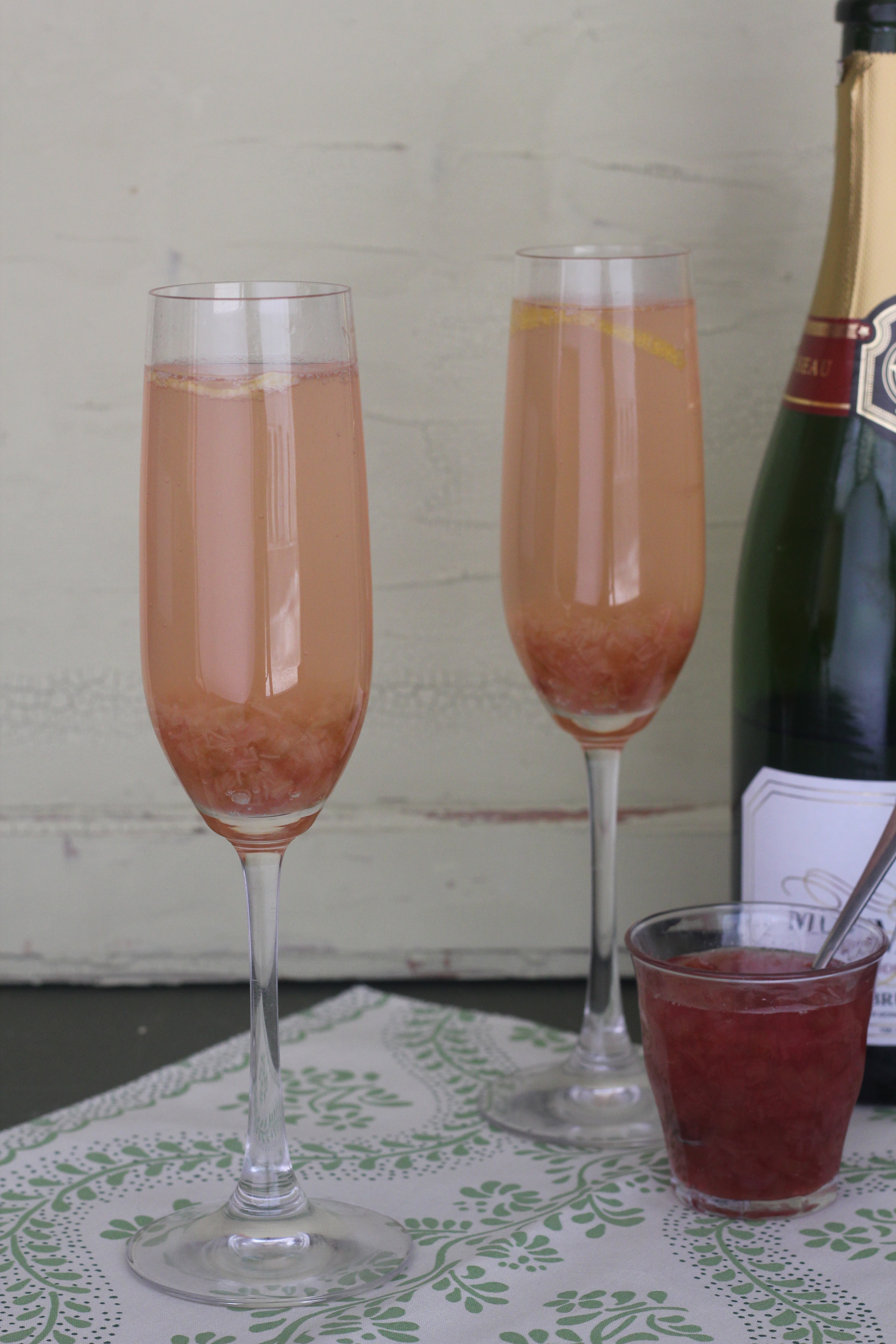 Rhubarb Mimosa | Emerils.com