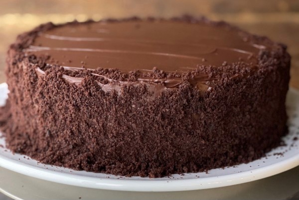 Chocolate Knockout Cake | Emerils.com