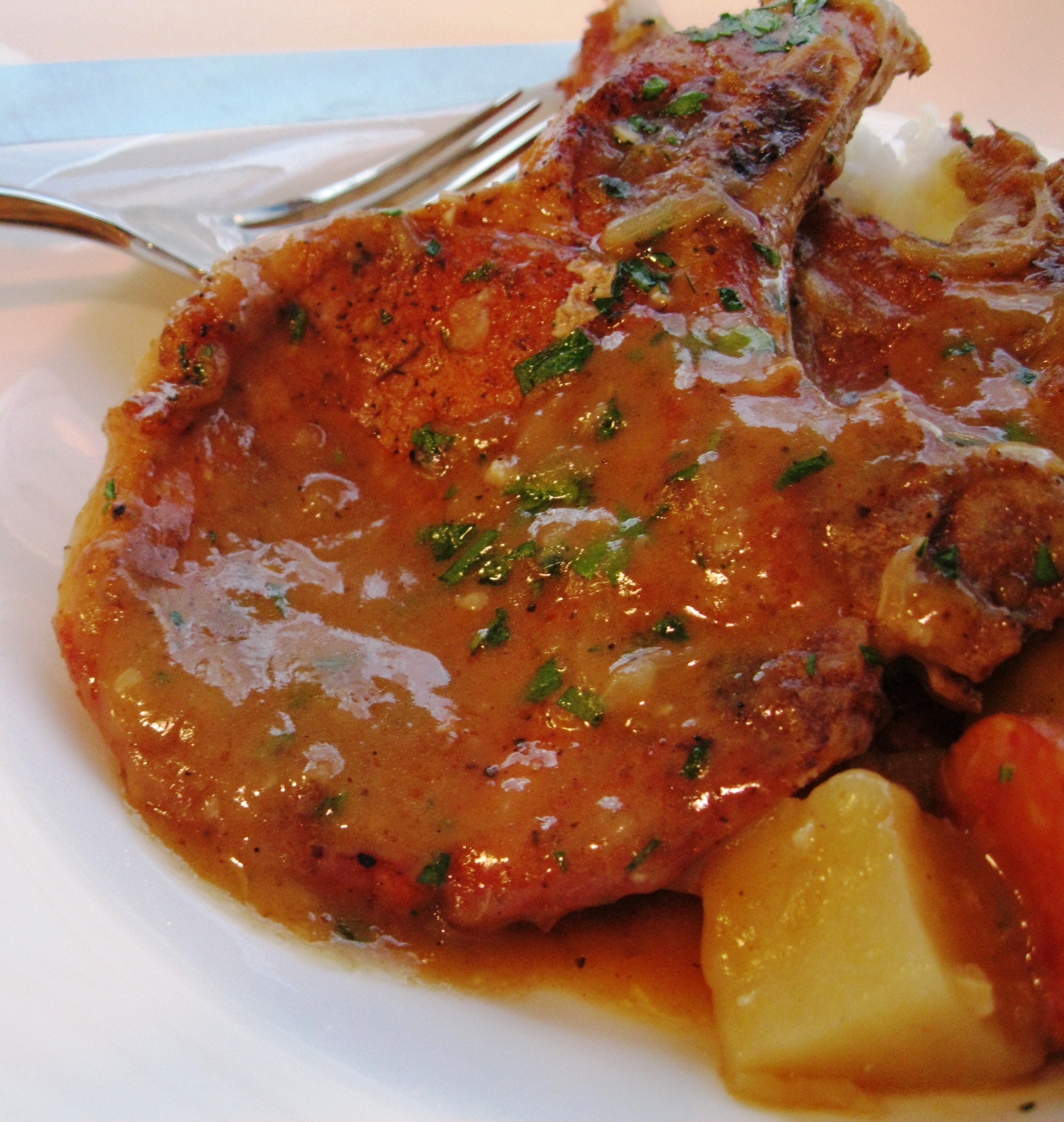 Cajun Smothered Pork Chops