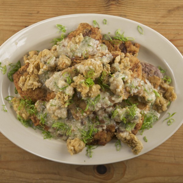Chickenfried Steaks And Oysters With Cream Gravy