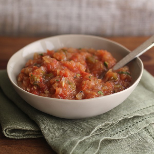 Oven Roasted Tomato and Jalapeno Salsa