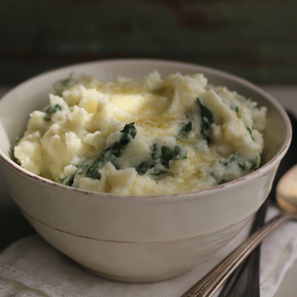 Creamed Potatoes With Spinach And Roasted Garlic