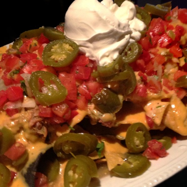 Green Chili Chicken Nachos