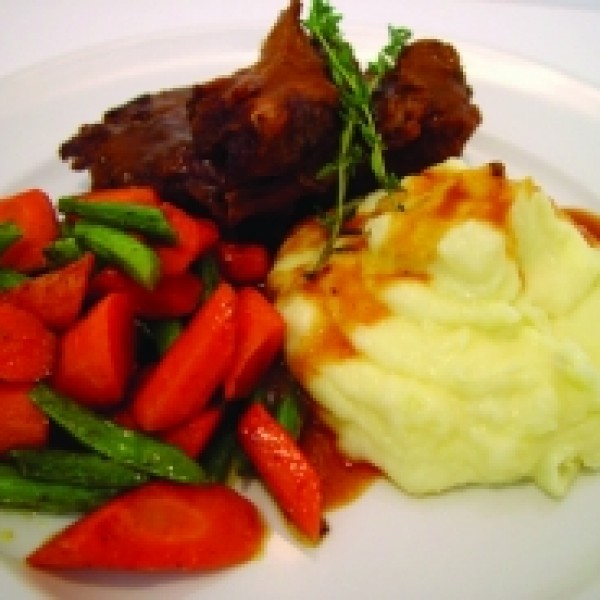 Garlic Lovers' Pot Roast